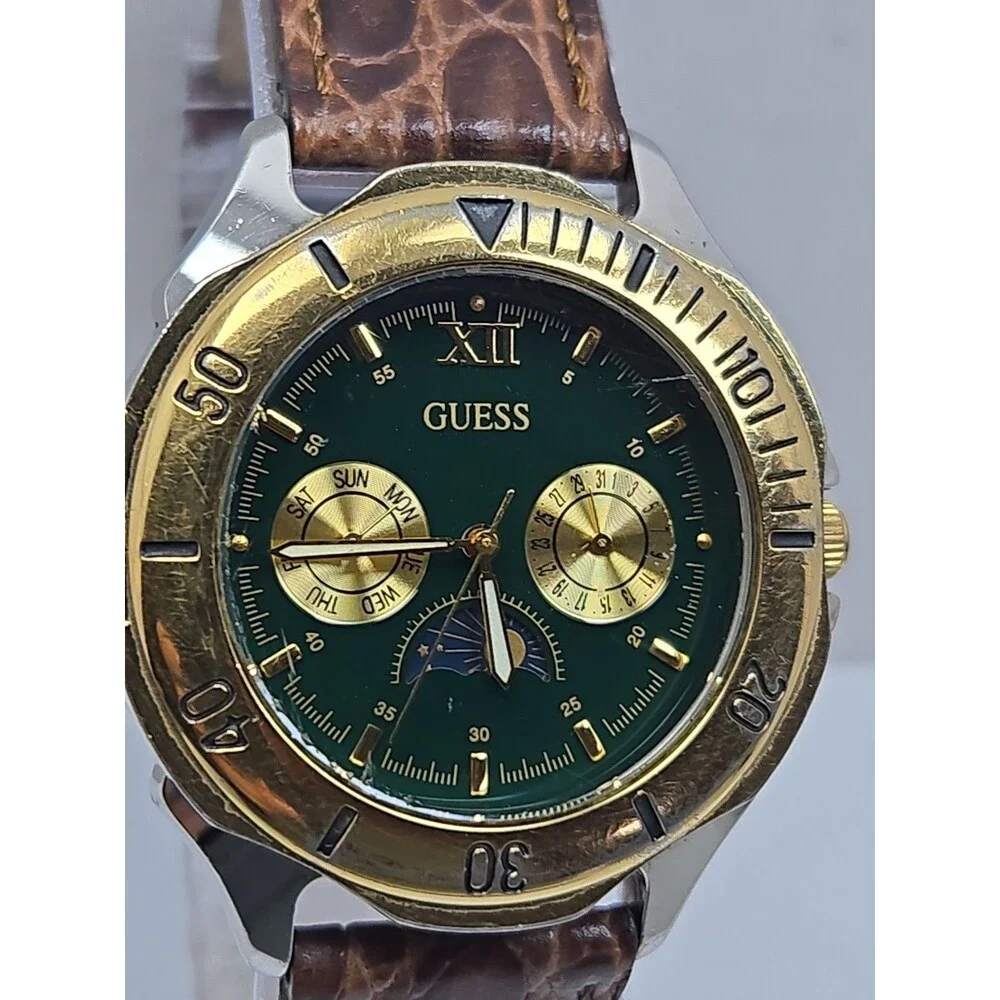 Vintage Guess 41mm Waterpro Moon Phase Day Date Green Mens Watch New Battery